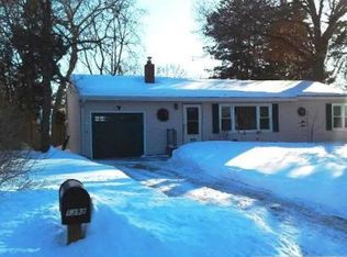 1398 Judith Ave, Roseville, MN 55113