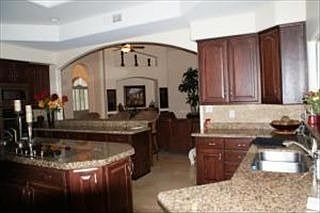 3rd image of 8321 N Canta Redondo