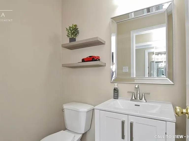 4 Decaro Cres #1 — Photo 20
