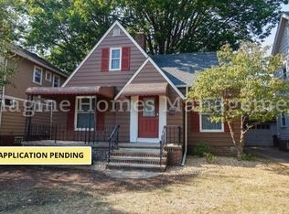 2080 Olive Ave, Lakewood, OH