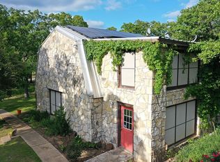 1806 Ridgewood Dr, Joshua, TX 76058