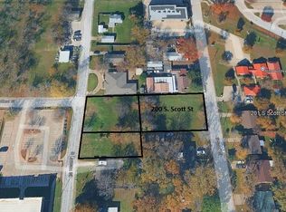 200 S Scott St, Burleson, TX 76028