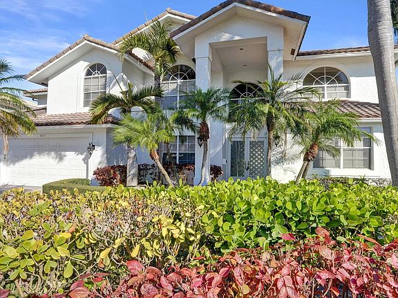 4th image of 807 Coventry Street