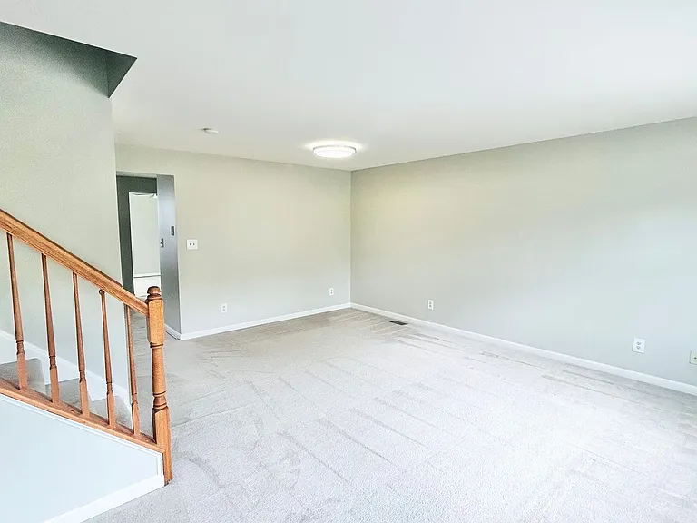 11318 Wytheville Ln — Photo 10