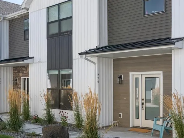 276 Blue Sky Ct, Sugar City, ID 83448