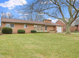 41400 Windmill St, Harrison Township, MI