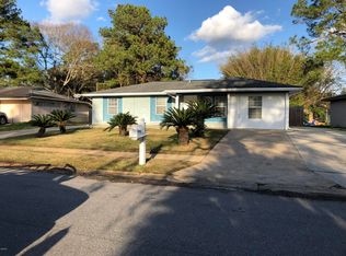 7620 Portland Dr, Biloxi, MS 39532