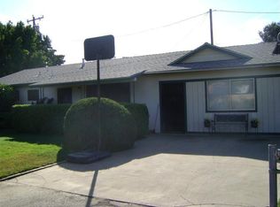 1430 E Hickory St NE, Lindsay, CA 93247
