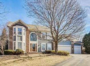 1124 Franson Ct, Lake Zurich, IL 60047