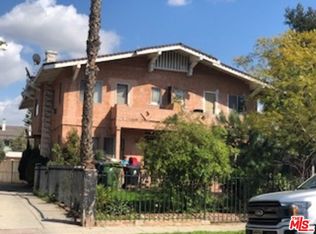 2002 8th Ave, Los Angeles, CA 90018