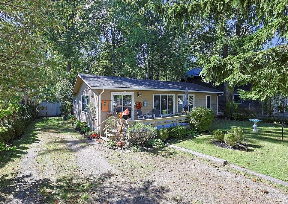 1st image of 9906 Lake Rd