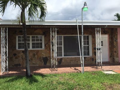 571 W 35th Pl, Hialeah, FL, 33012