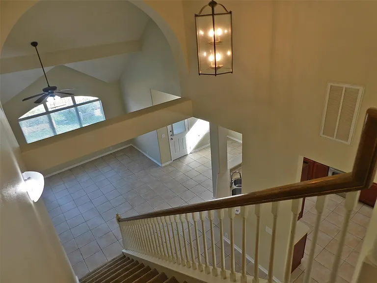 2511 Sunlight Ln — Photo 17