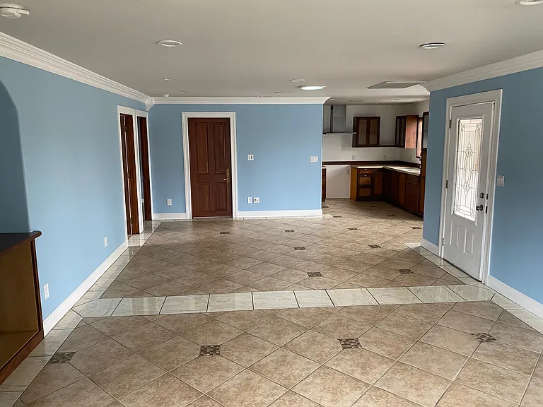 4541 Saint Elmo Dr — Photo 37