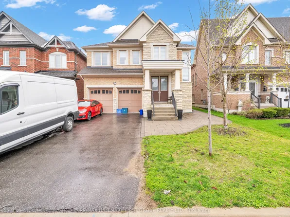 2554 Stallion Dr, Oshawa, ON L1L 0M3