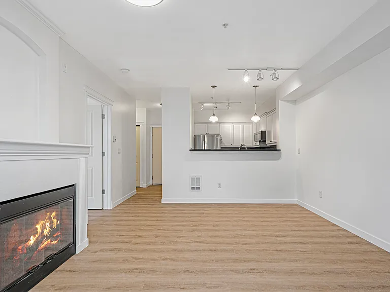 530 4th Ave W #108 — Photo 6