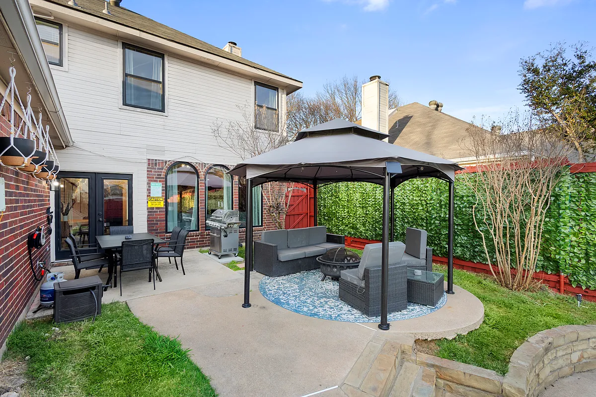 Building Photo - 3508 Misty Meadow Dr
