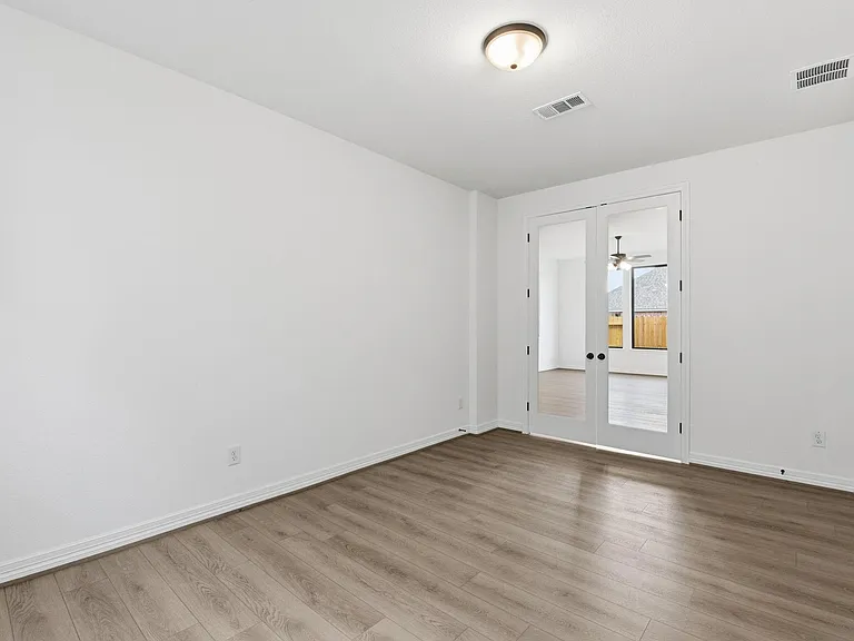 5019 Field Sparrow Ln — Photo 32