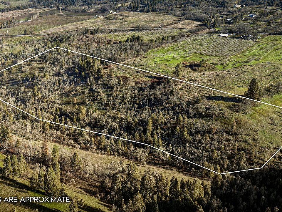 1st image of Dry Creek Rd