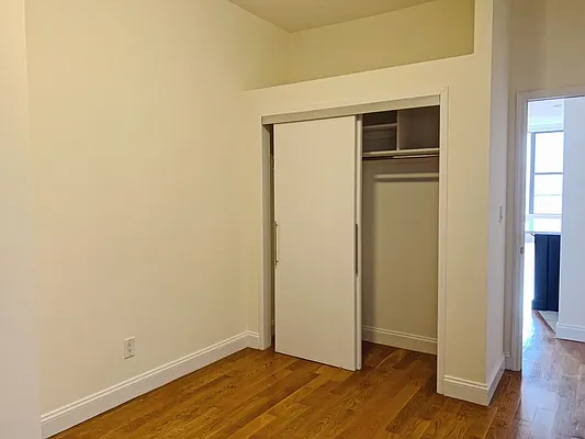 Rented by Sky Management | media 28