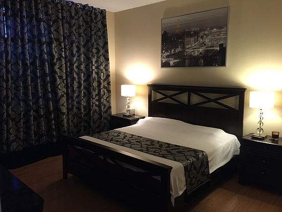 3rd image of 1301 Miami Gardens Dr APT 1706W