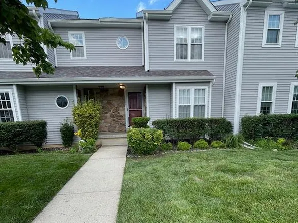1105 Black Haw Ln, Ambler, PA 19002