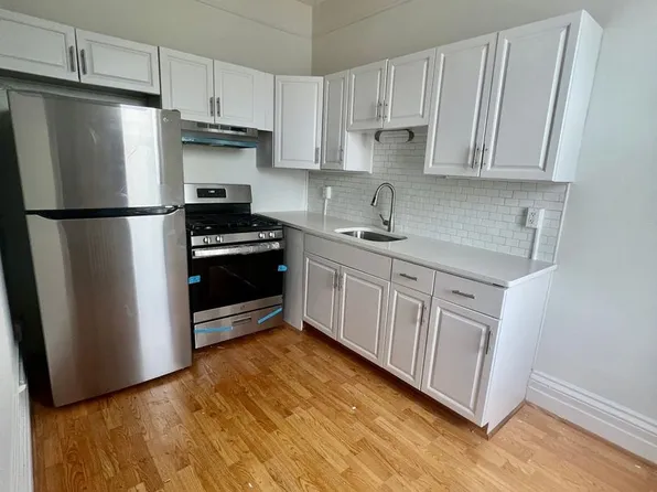54 North Washington Street, 54 N Washington St APT 3, Tarrytown, NY 10591