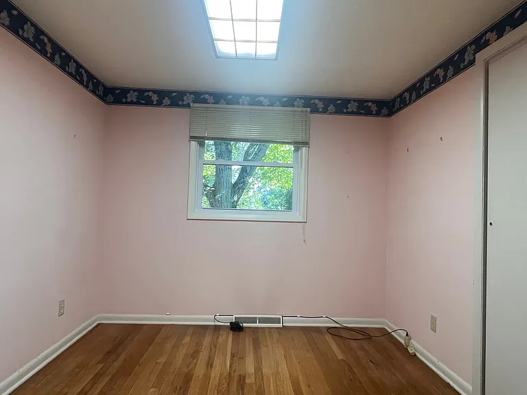4242 W Beech Ln — Photo 9