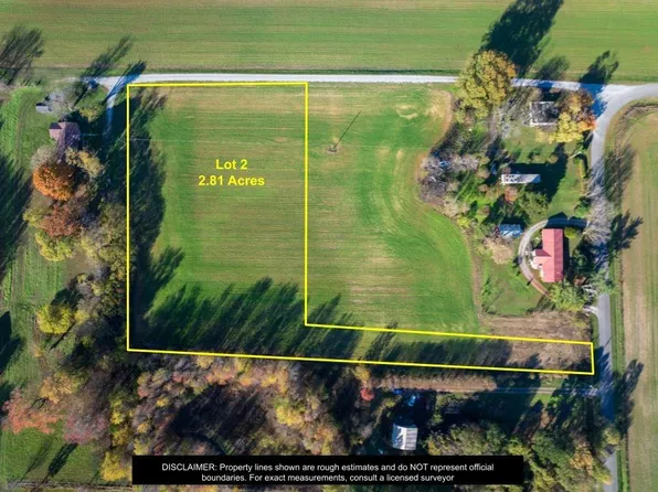 2 Yellow Branch Rd, Decherd, TN 37324