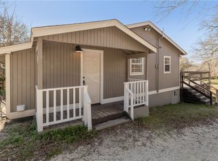 11607 Debbie Ln, Iola, TX 77861