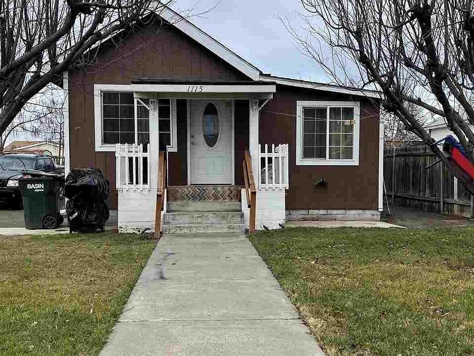 1st image of 1115 W Yakima St