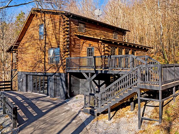 3rd image of 5290 Old Harding Rd