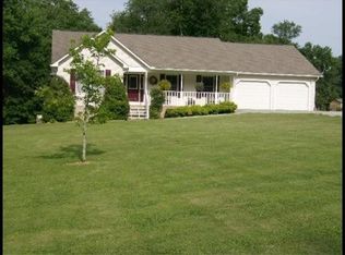 1412 Old Bean Shed Rd, Clarkrange, TN 38553