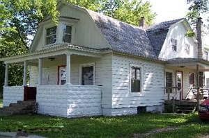 2nd image of 19864 Daggett Ave SE
