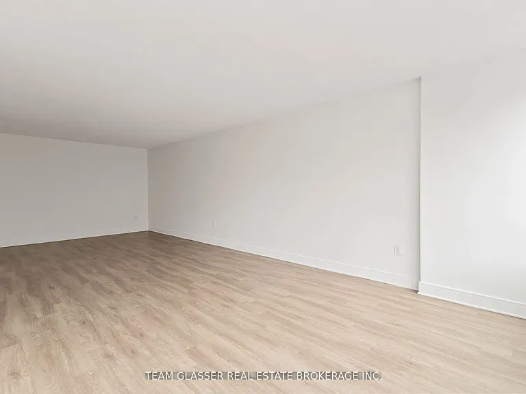 560 Proudfoot Ln #207 — Photo 11