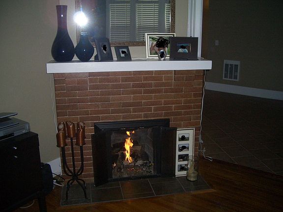 Fireplace 1 of 4
