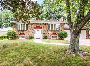 1901 Highwood Ave, Pekin, IL