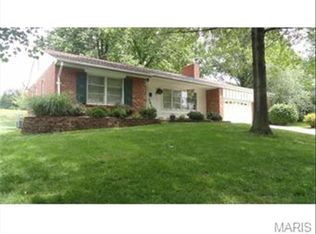 563 Florence Ave, Saint Louis, MO 63119