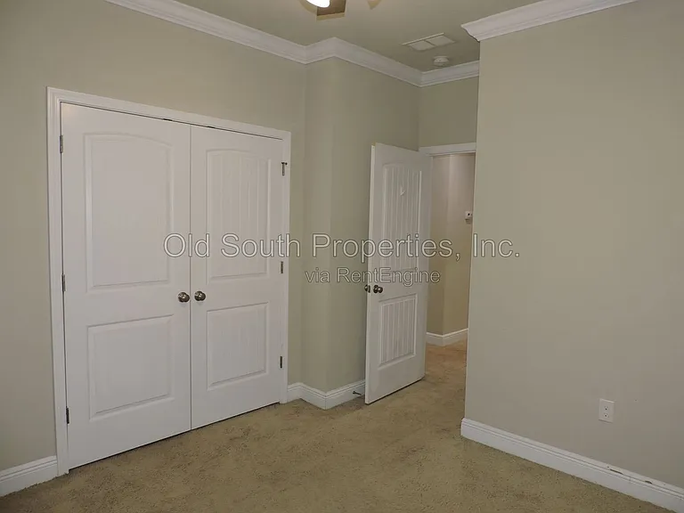 4221 Essex Terrace Cir — Photo 14
