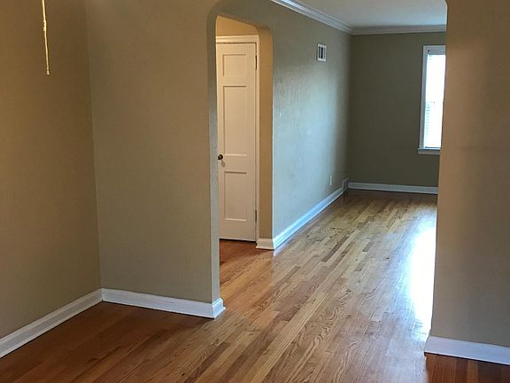 5th image of 7627 Delmar Blvd APT 2S