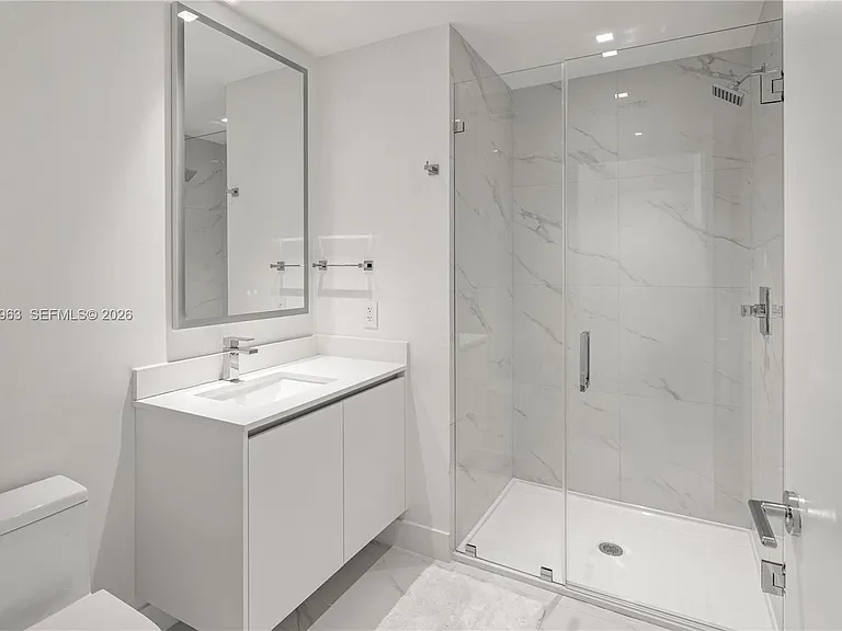 700 NE 24th St #2602 — Photo 20