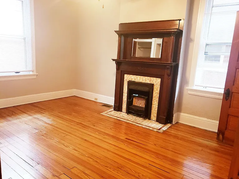 3204 Bishop St — Photo 8