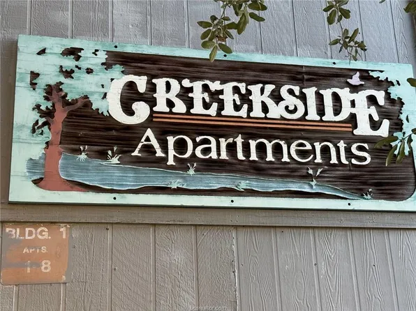 1555 Stacey St #6, Navasota, TX 77868