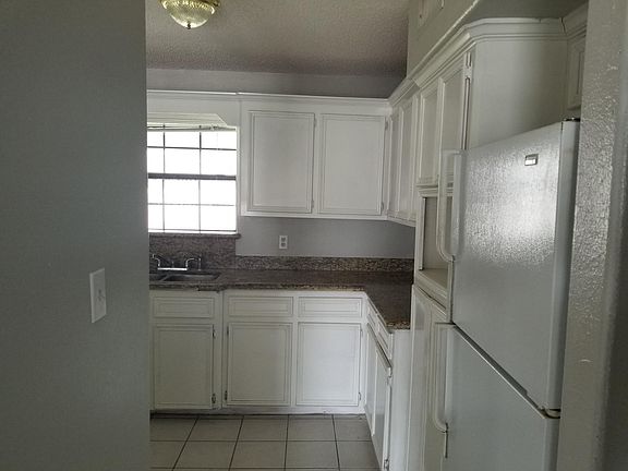 4th image of 4500 Hidden Meadows Blvd Unit B