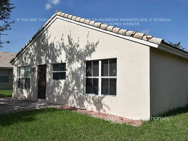 950 SW 164th Ave — Photo 8
