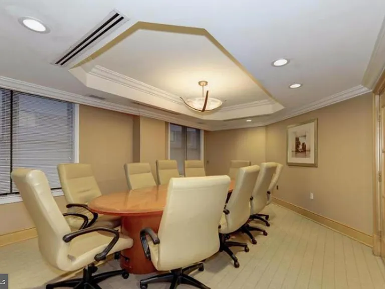 631 D St NW #330 — Photo 34