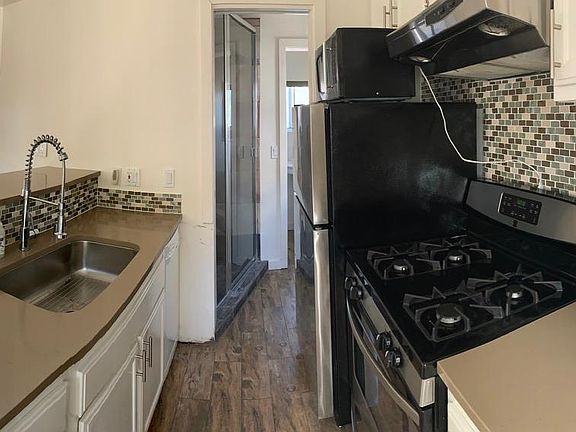 5th image of 746 California Ave #B