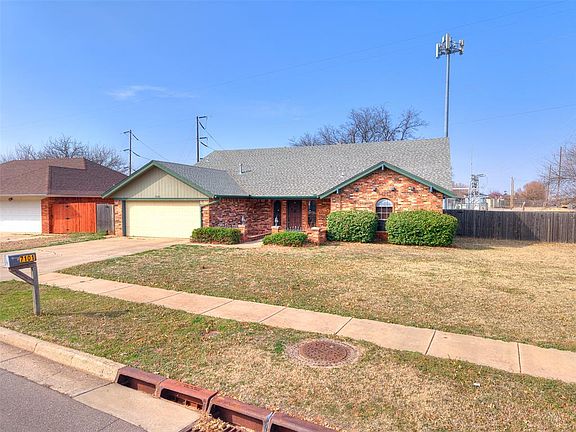 2nd image of 7101 Skylark Ln