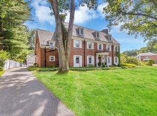 33 Colony Rd, Springfield, MA 01106