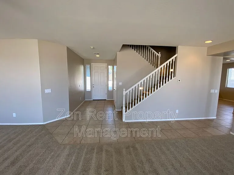 36971 W Oliveto Ave — Photo 2